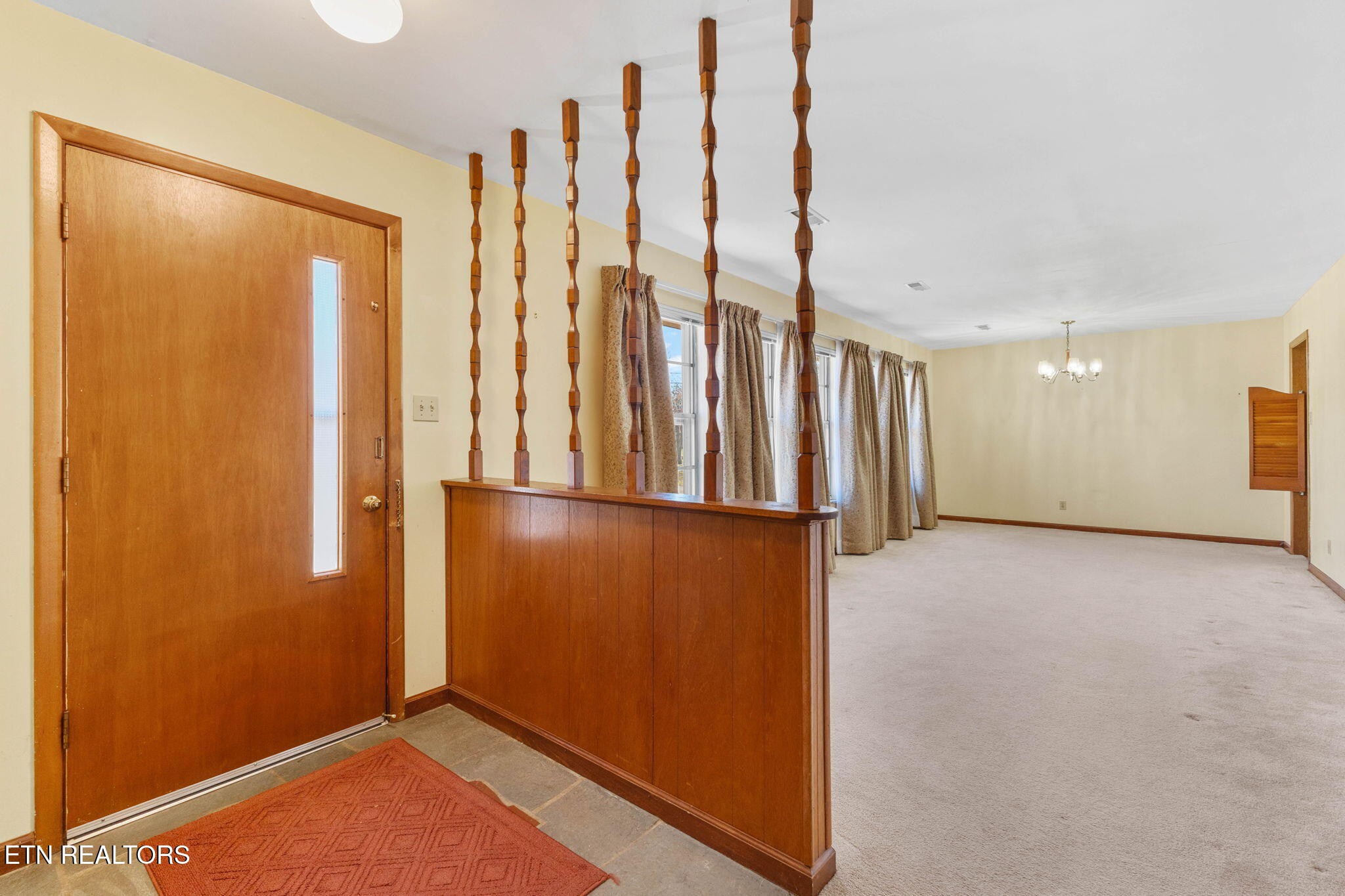 209 Debbie Road Knoxville, TN 37922 - Photo 5 of 33 Gallery Image 5