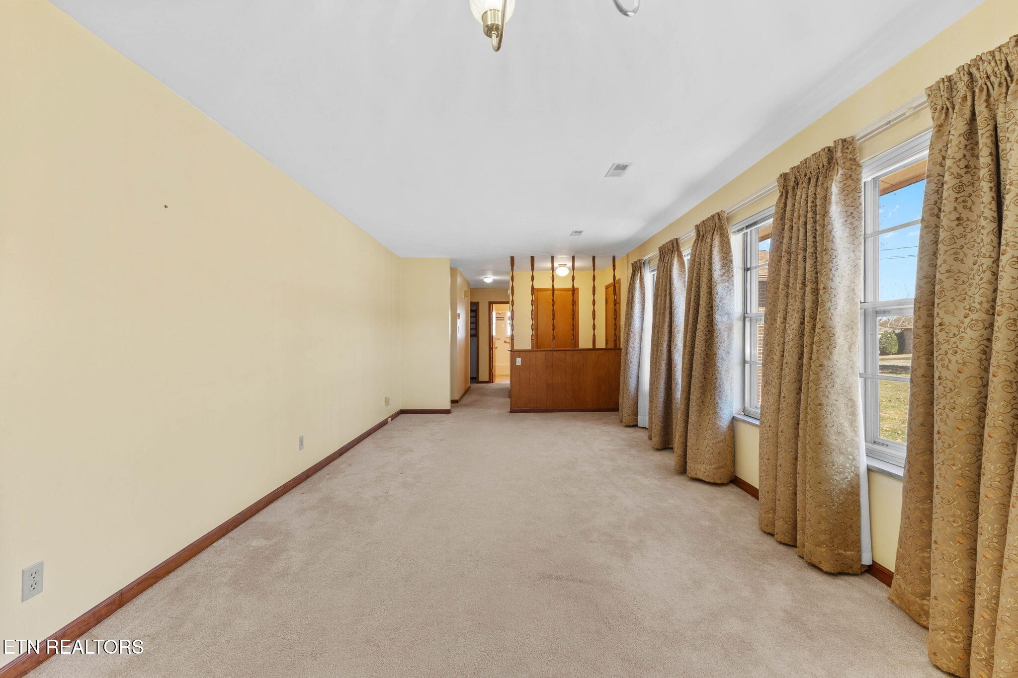 209 Debbie Road Knoxville, TN 37922 - Photo 7 of 33 Gallery Image 7