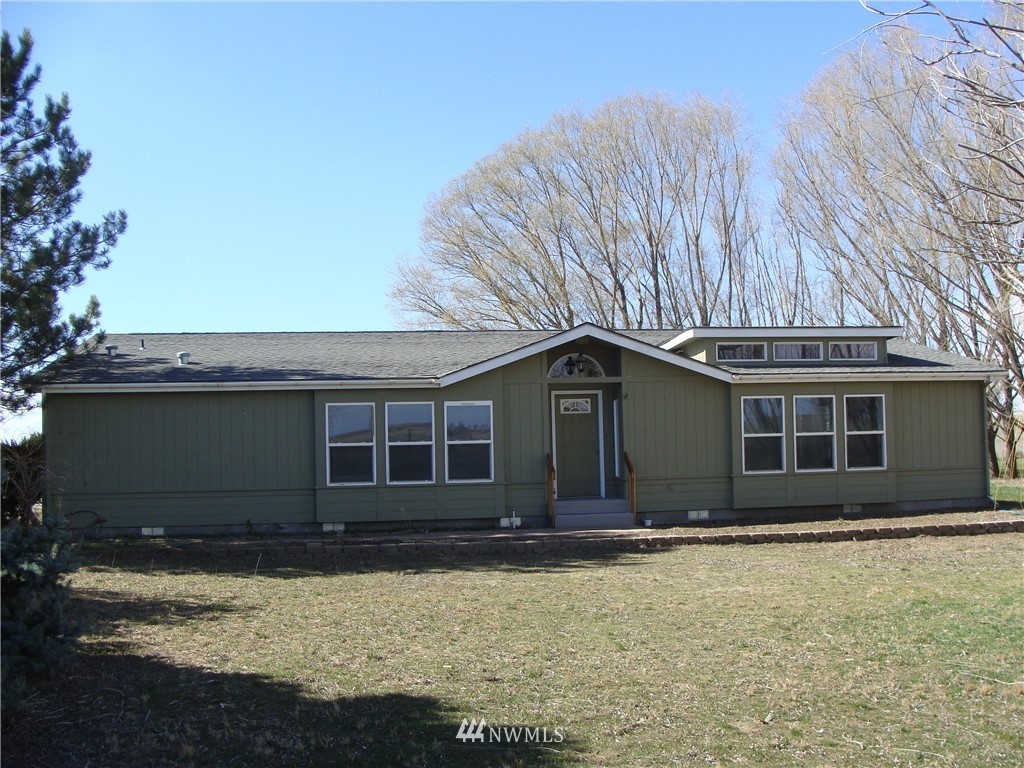1866 Rd O Northeast Moses Lake, WA 98837 - Photo 3 of 23 Gallery Image 3