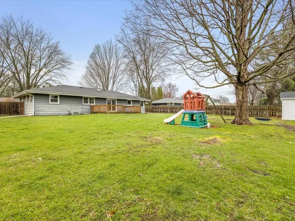 $250,000 | 2912 Panorama Drive, Rockford, IL 61109