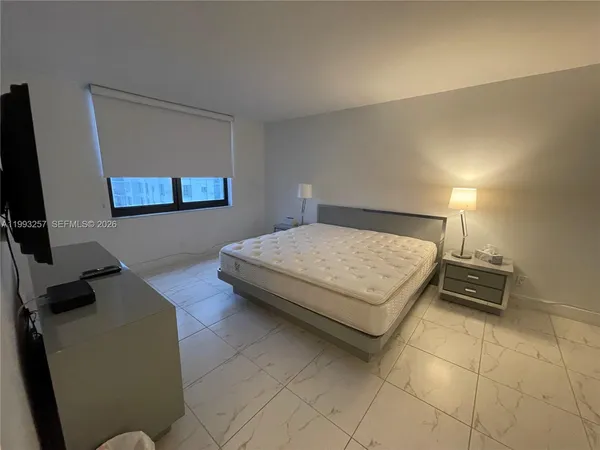 $4,000 | 2301 South Ocean Drive, Unit 607, Hollywood, FL 33019
