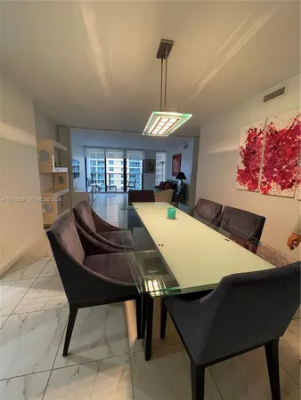 $4,000 | 2301 South Ocean Drive, Unit 607, Hollywood, FL 33019