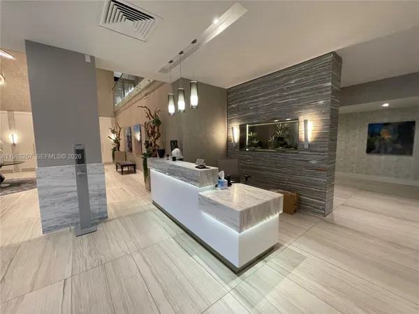 $4,000 | 2301 South Ocean Drive, Unit 607, Hollywood, FL 33019