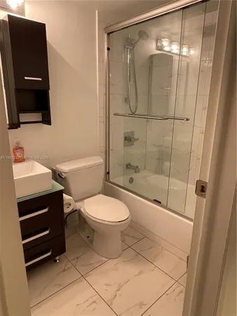 $4,000 | 2301 South Ocean Drive, Unit 607, Hollywood, FL 33019