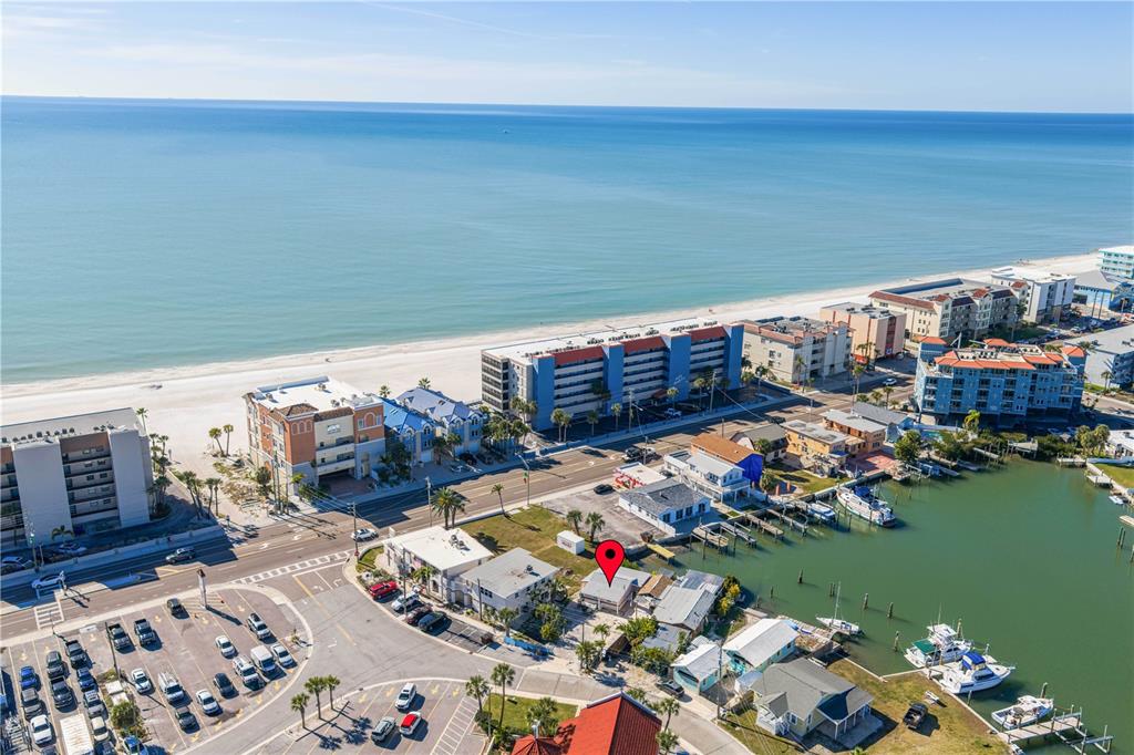 50 137th Ave Circle Madeira Beach, FL 33708 - Photo 15 of 19