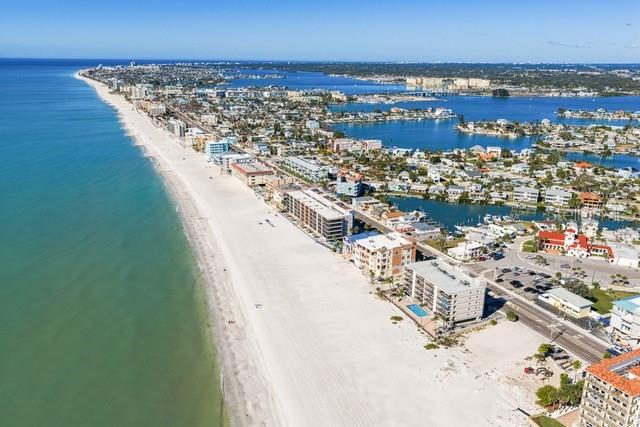 50 137th Ave Circle Madeira Beach, FL 33708 - Photo 18 of 19