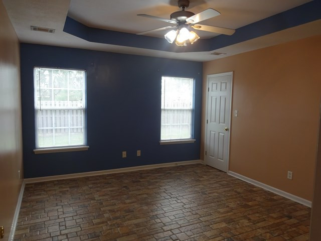 511 Butler Springs Court Grovetown, GA 30813 - Photo 11 of 29 Owners bedroom