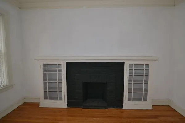 $1,900 | 1917 West Winnemac Avenue, Unit 2, Chicago, IL 60640