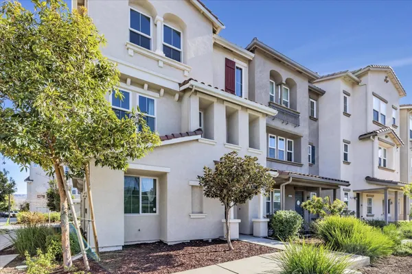 $988,000 | Monterey Road, Morgan Hill, CA 95037