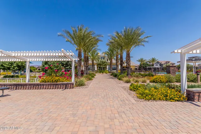 $784,900 | 10658 East Meseto Avenue, Mesa, AZ 85209