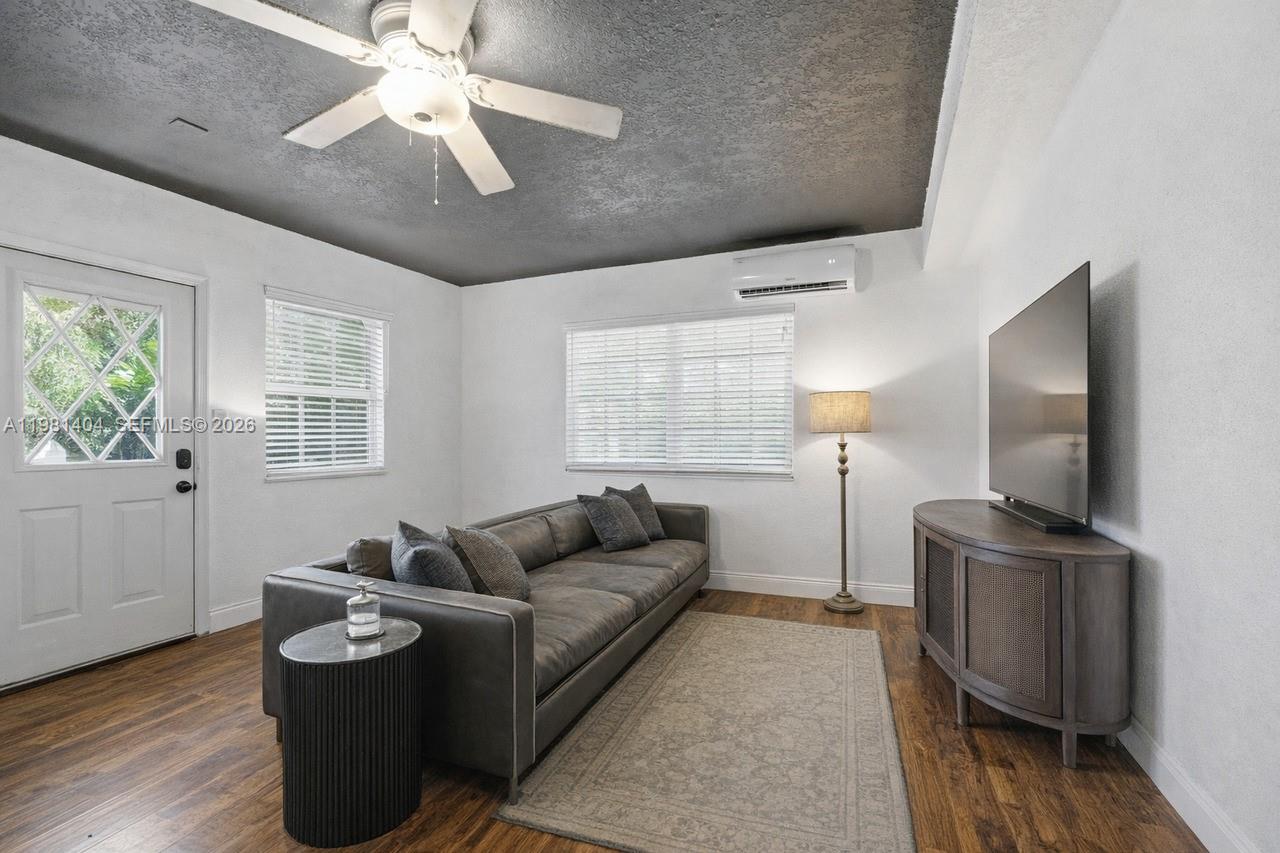 7870 Southwest 98th Street Miami, FL 33156 - Photo 20 of 27