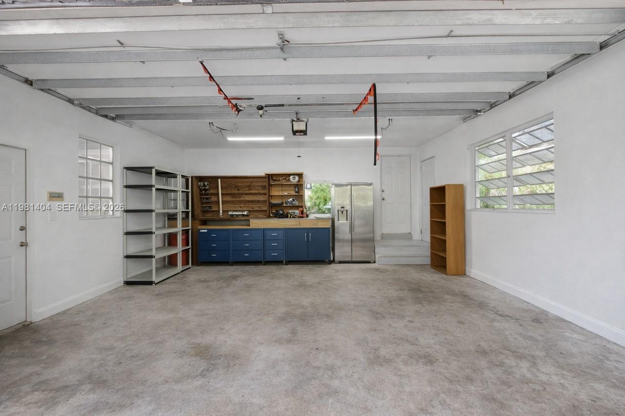 7870 Southwest 98th Street Miami, FL 33156 - Photo 24 of 27