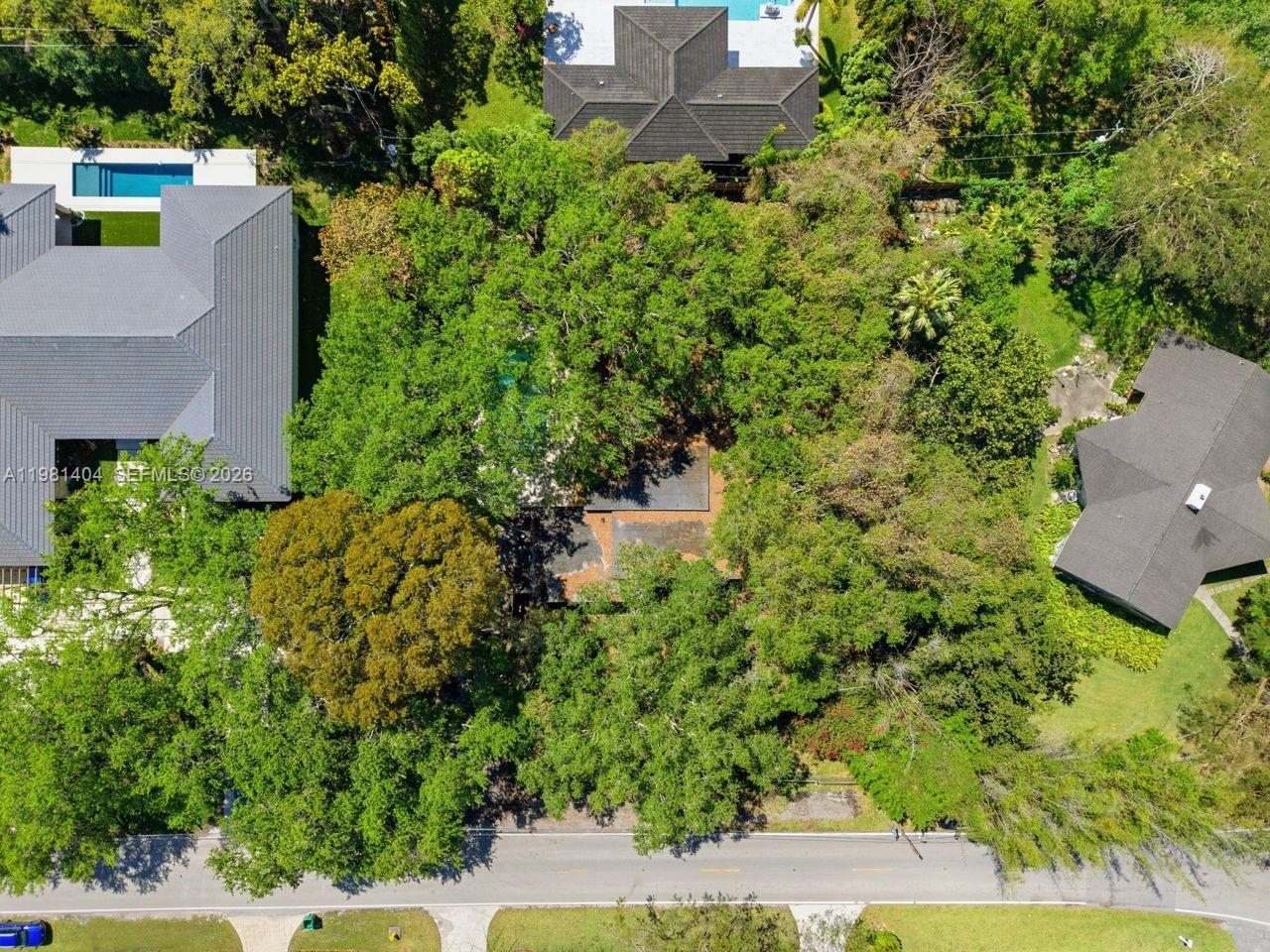 7870 Southwest 98th Street Miami, FL 33156 - Photo 25 of 27