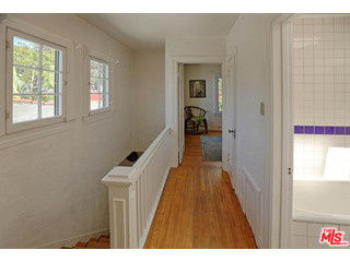 2571 Riverside Terrace Los Angeles, CA 90039 - Photo 17 of 43 Gallery Image 17