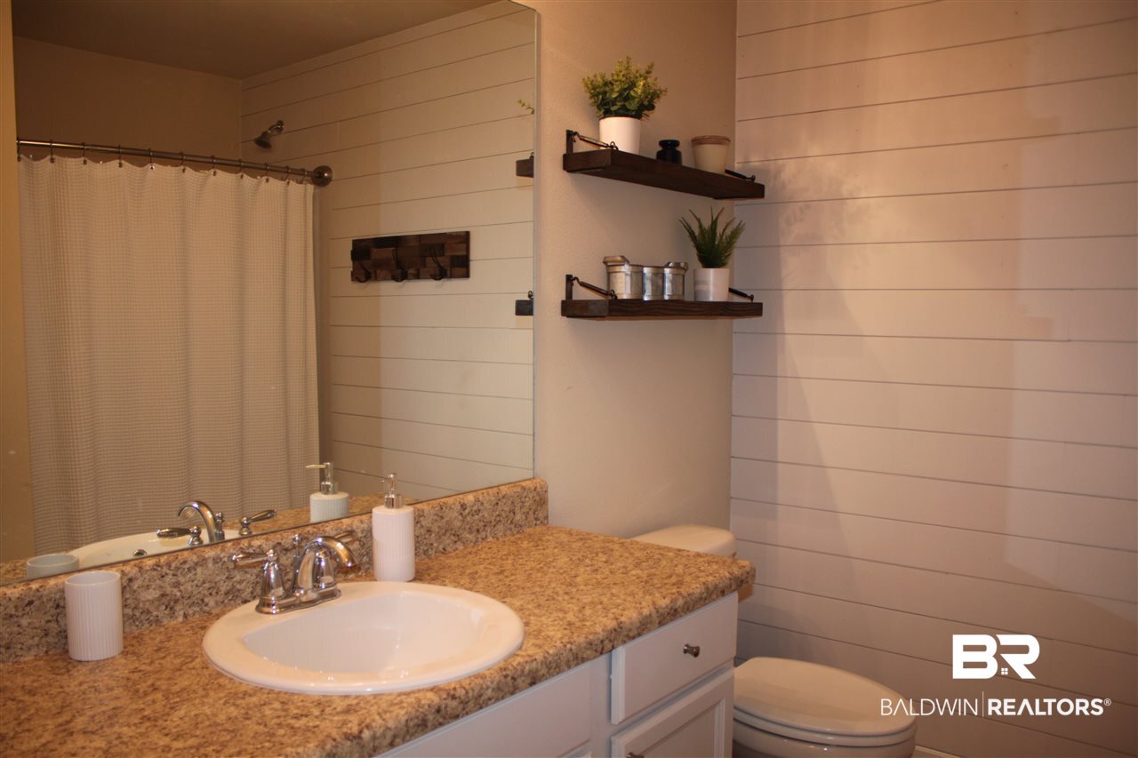 6951 Crimson Ridge Street Gulf Shores, AL 36542 - Photo 31 of 33 Bathroom 2
