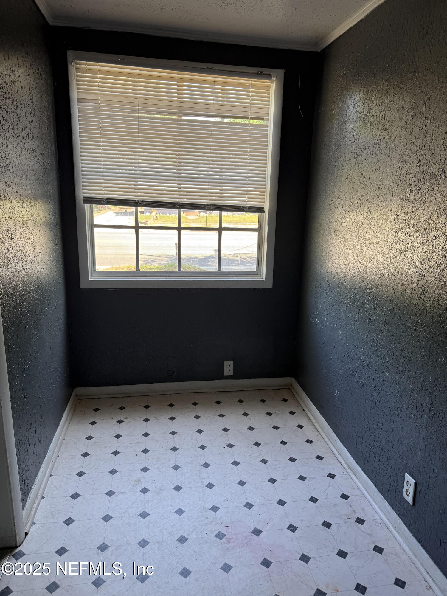 3036 Commonwealth Avenue Jacksonville, FL 32254 - Photo 6 of 9 unnamed (5)