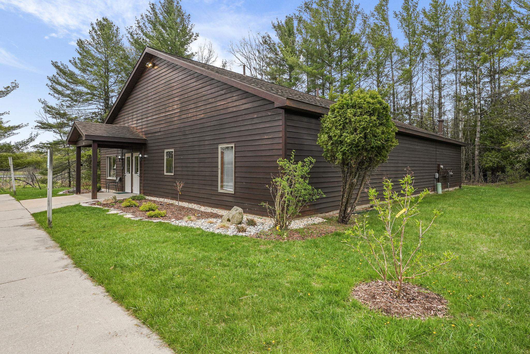 2130 East Hammond Road, Unit 82 Traverse City, MI 49686 - Photo 35 of 42