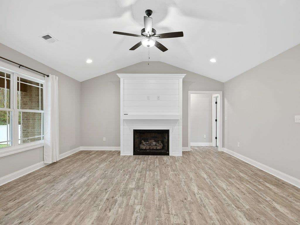 388 Cherokee Creek Road Gaffney, SC 29341 - Photo 5 of 50