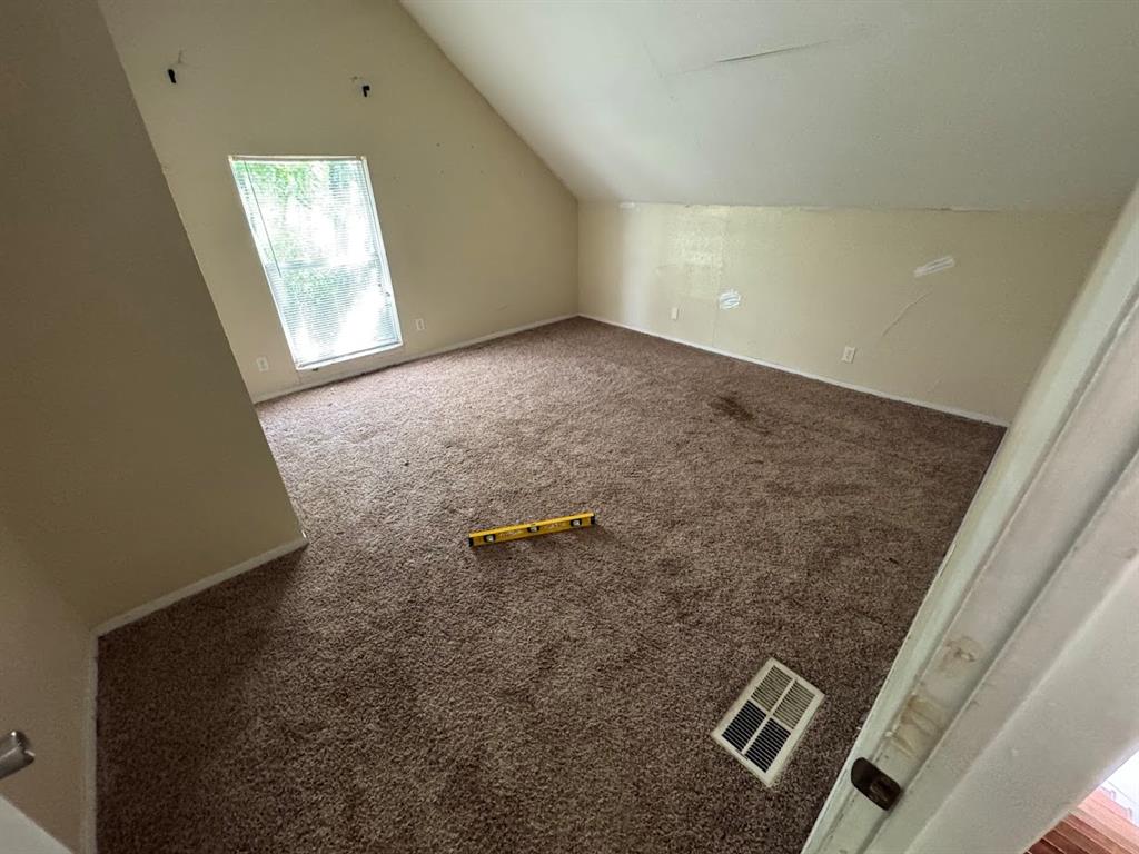 6133 Inca Drive Mabank, TX 75156 - Photo 10 of 10 an empty room with windows