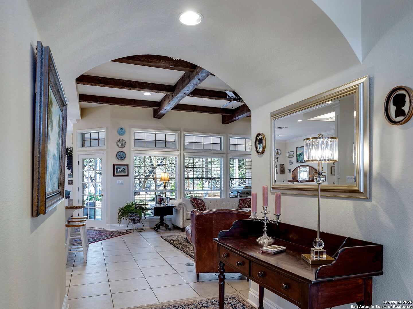 155 Cibolo Ridge Trail Boerne, TX 78015 - Photo 16 of 100 a living room with furniture and a window