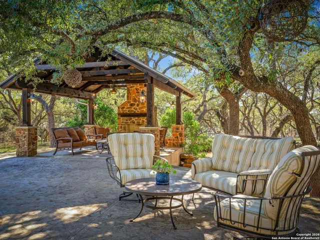 $2,198,000 | 155 Cibolo Ridge Trail, Boerne, TX 78015