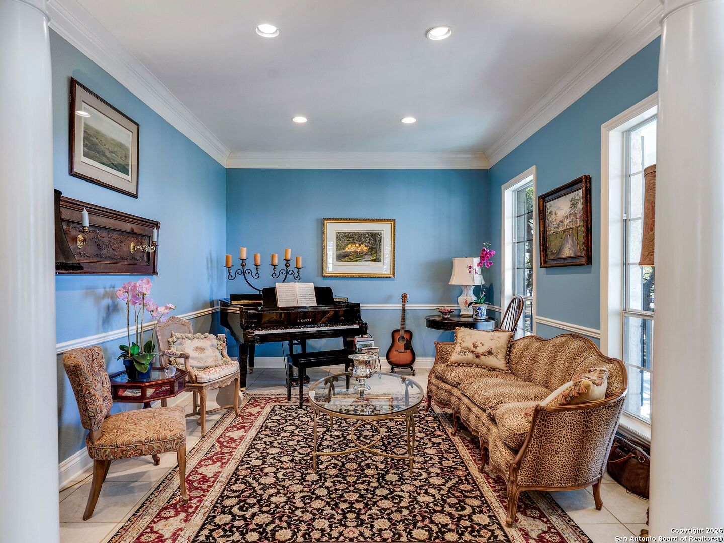 155 Cibolo Ridge Trail Boerne, TX 78015 - Photo 10 of 100 a living room with furniture and a flat screen tv