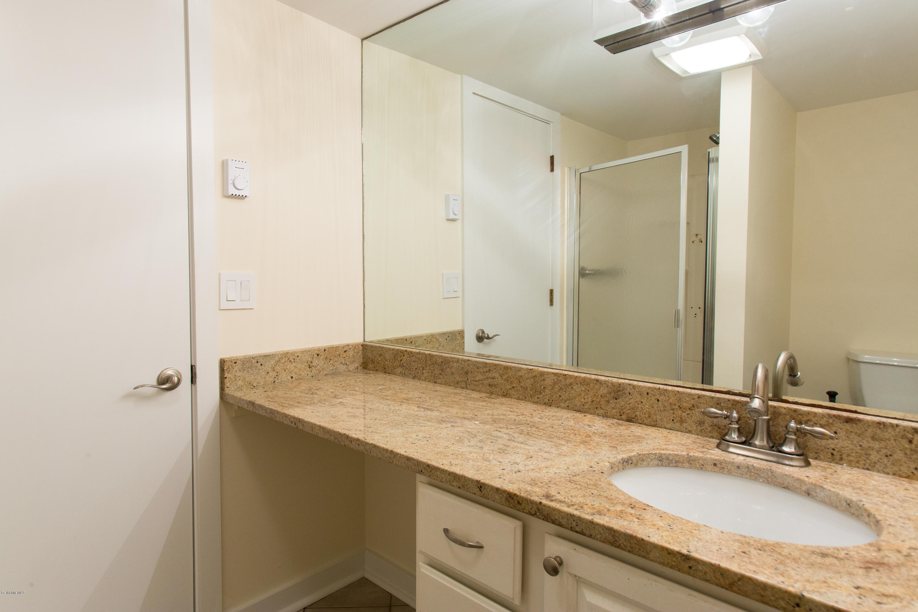 2 Wallace Road, Unit 1E Stockbridge, MA 01262 - Photo 20 of 22 Bathroom #2