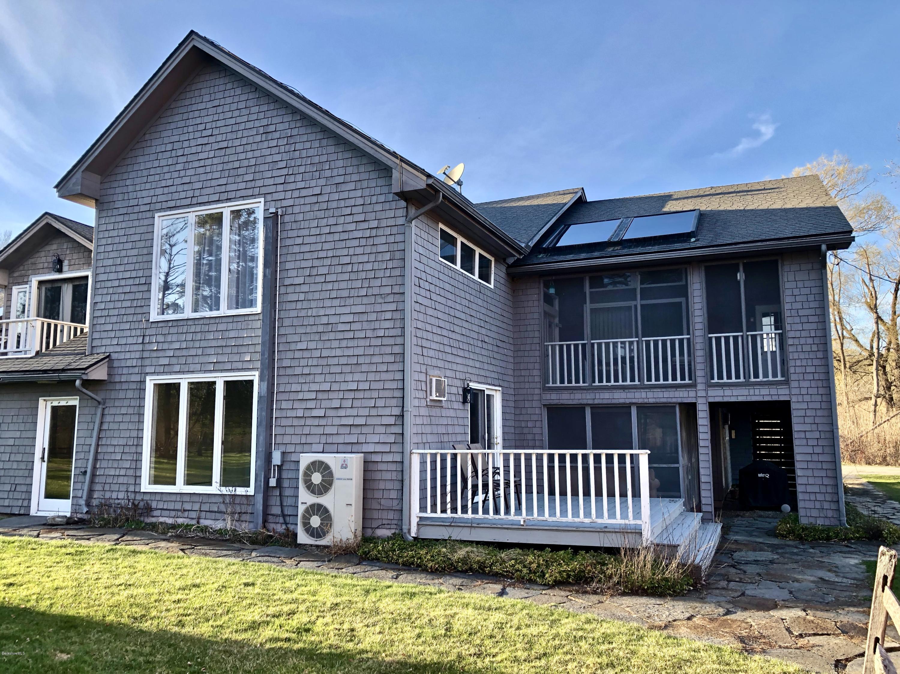 2 Wallace Road, Unit 1E Stockbridge, MA 01262 - Photo 3 of 22 Heron Pond - First Floor End Unit