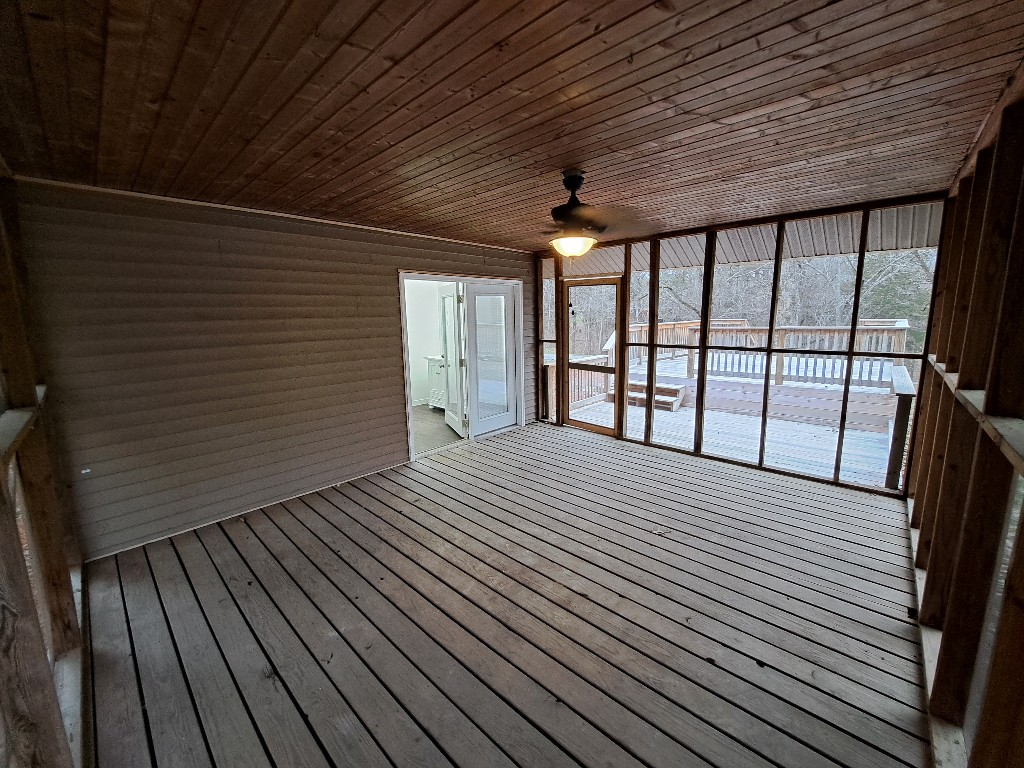 1108 Chickasaw Road Paris, TN 38242 - Photo 19 of 45 Gallery Image 19