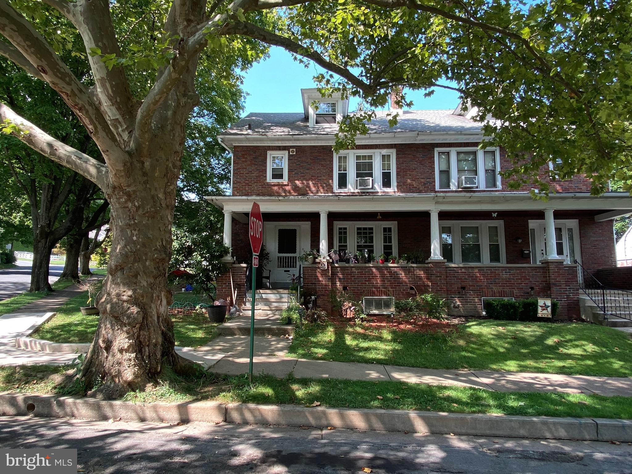 601 Meade Terrace Reading, PA 19607 - Photo 2 of 7 Gallery Image 2