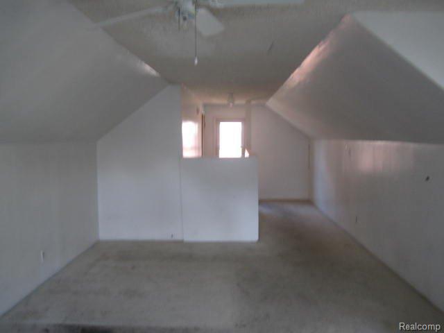 15103 Ashton Road Detroit, MI 48223 - Photo 16 of 22 10.7.10 088