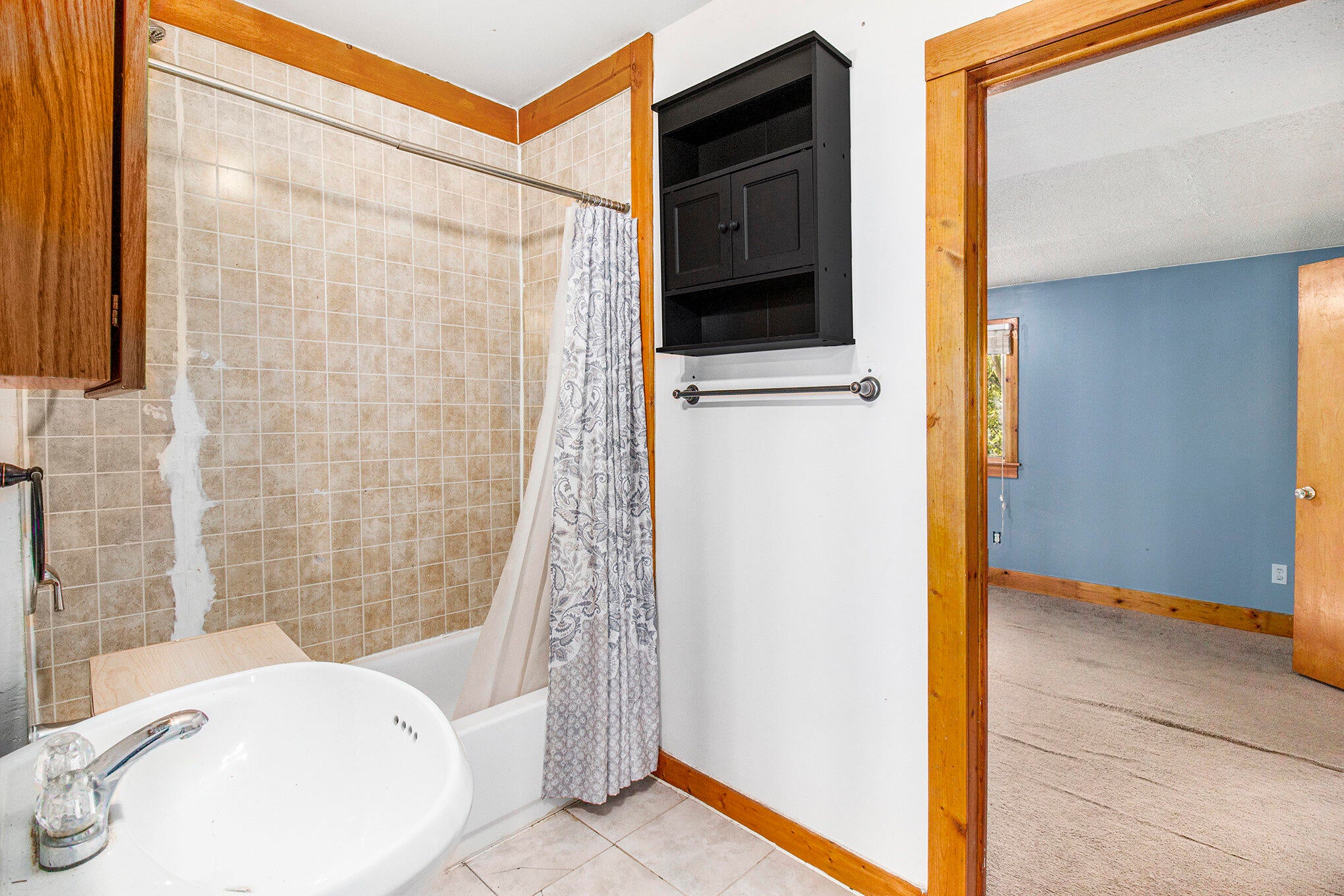 111 Bell Street Cheboygan, MI 49721 - Photo 19 of 27 Main Floor Bathroom