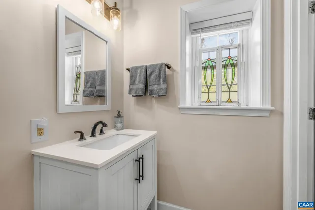 $749,000 | 310 Dover Road, Charlottesville, VA 22901