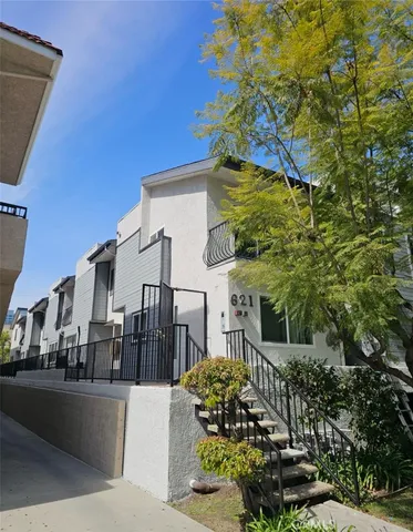 $2,450 | 621 North Kenwood Street, Unit 4, Glendale, CA 91206