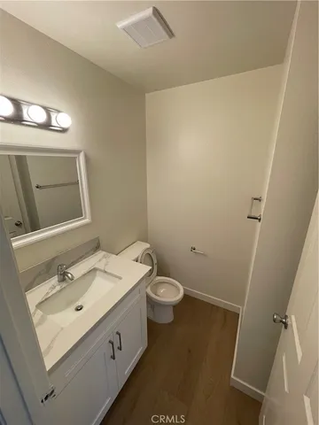 $2,450 | 621 North Kenwood Street, Unit 4, Glendale, CA 91206