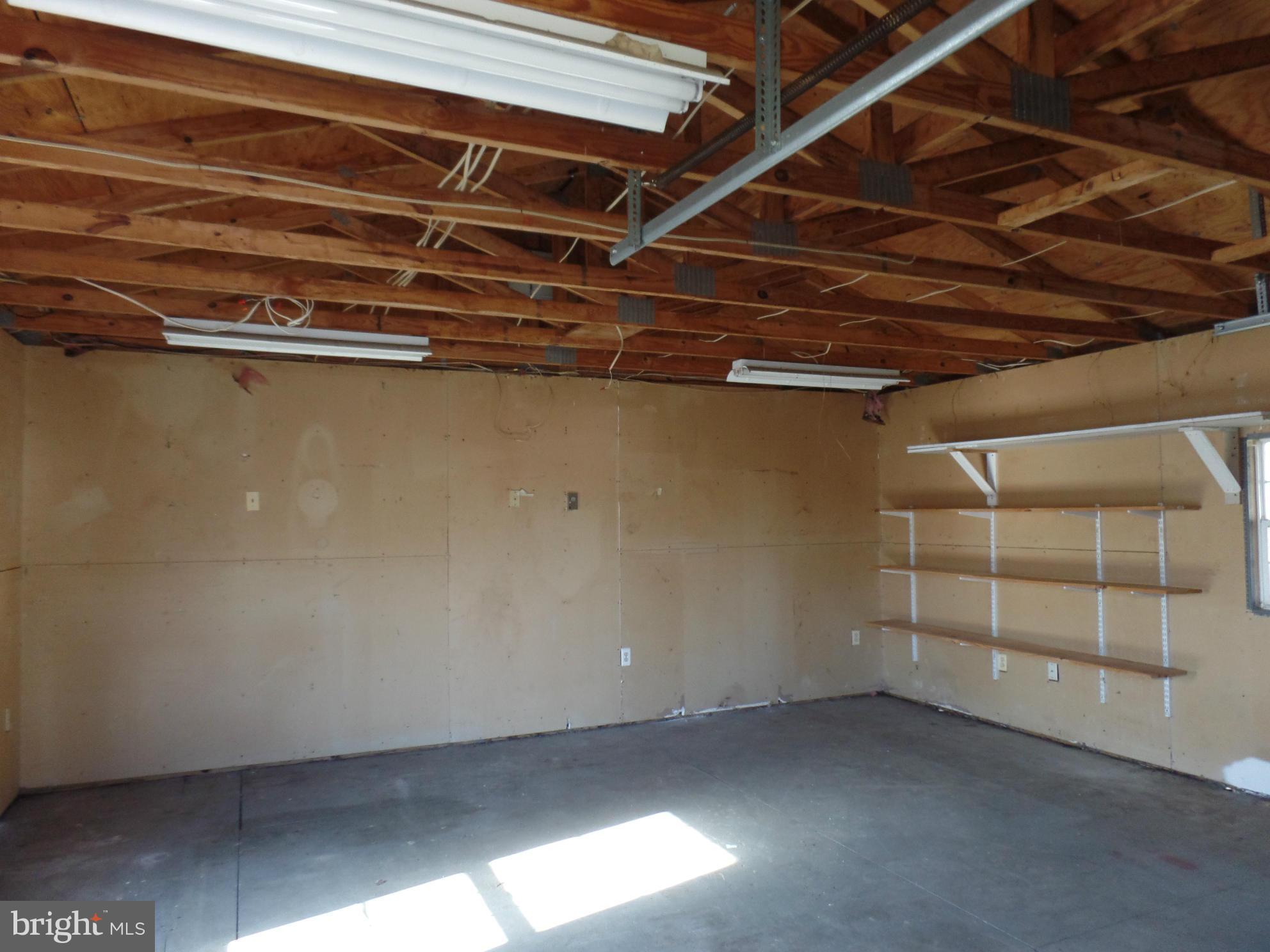 1452 Kent Road Essex, MD 21221 - Photo 16 of 21 Inside of the garage