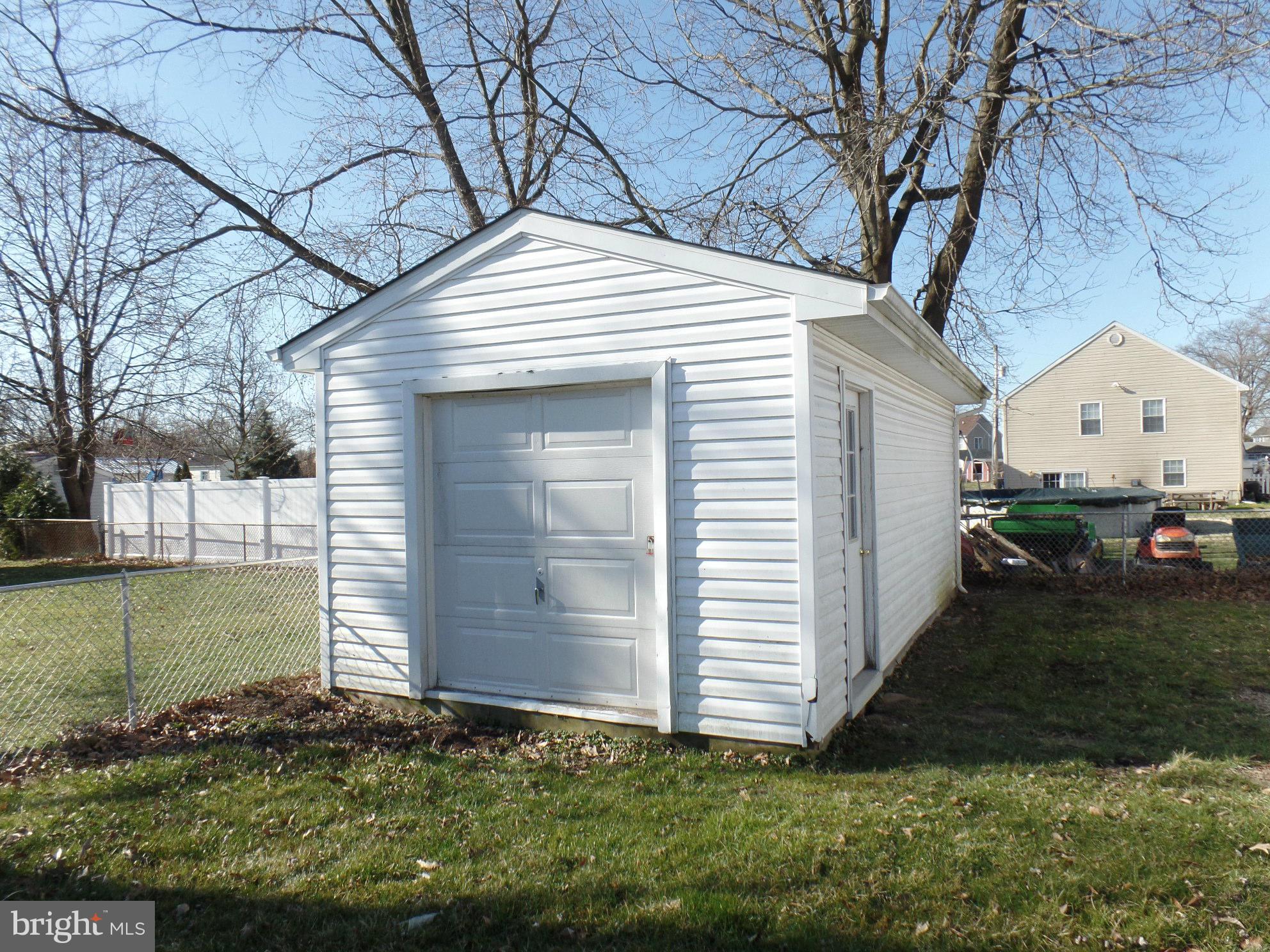 1452 Kent Road Essex, MD 21221 - Photo 17 of 21 Storage Building