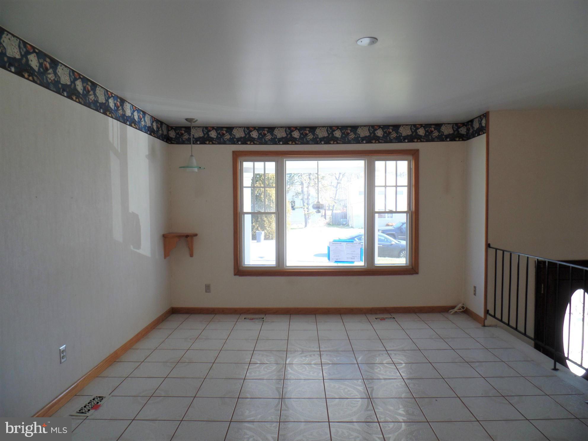 1452 Kent Road Essex, MD 21221 - Photo 3 of 21 Dining Room