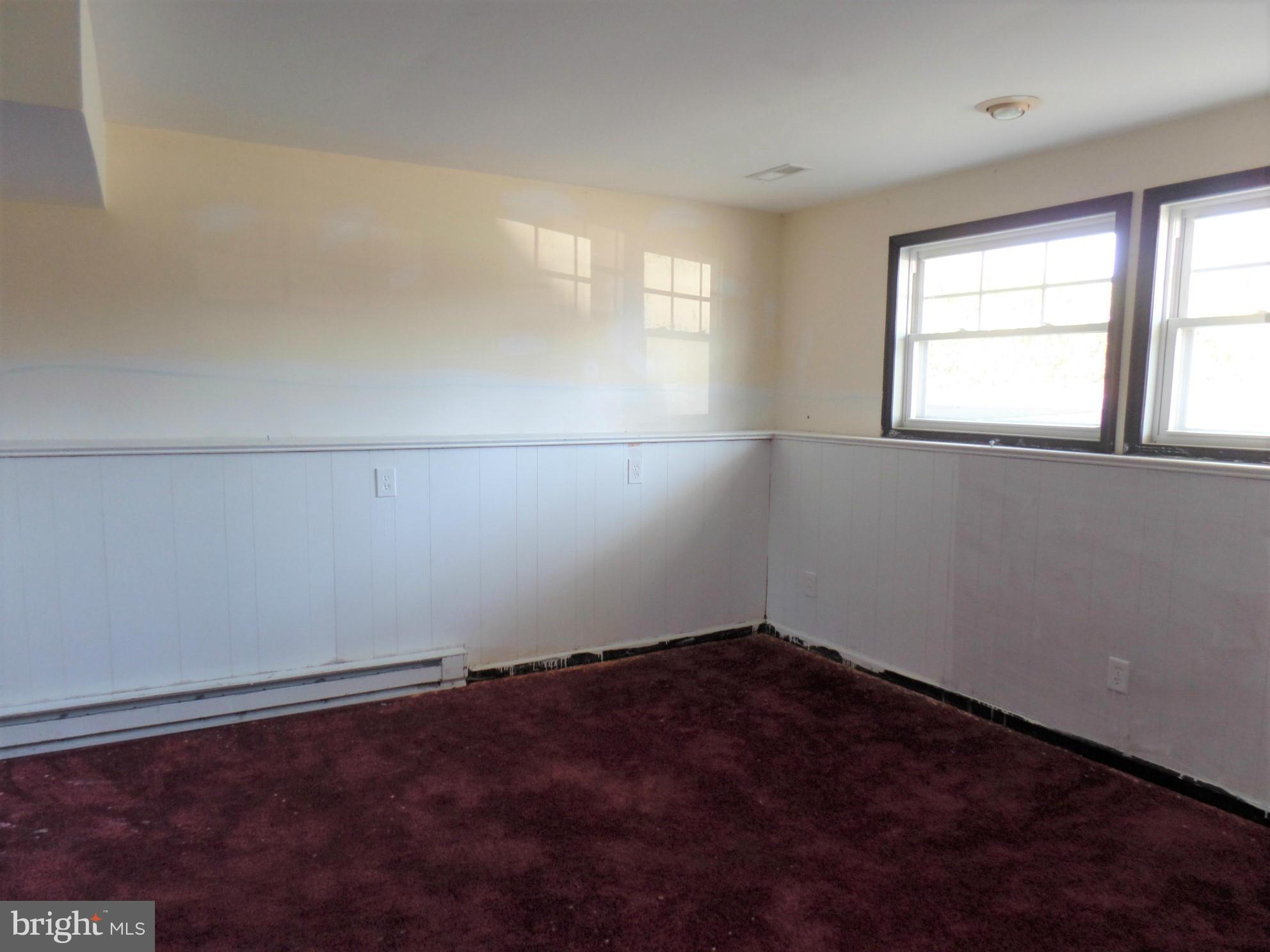 1452 Kent Road Essex, MD 21221 - Photo 9 of 21 Lower level room #1