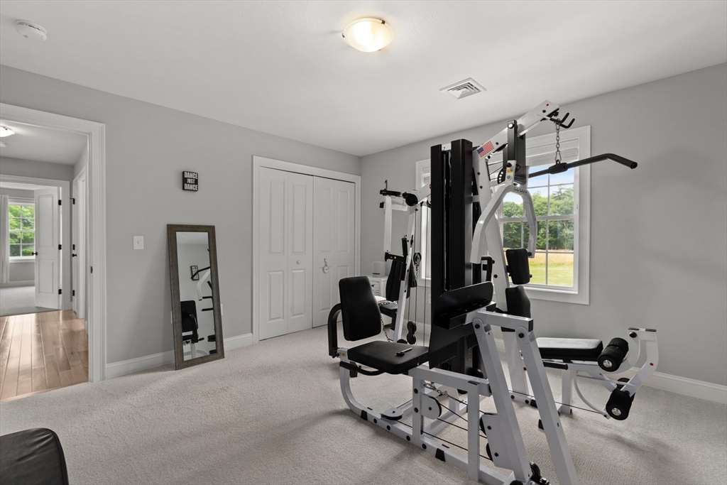 23 Hager Park Road Westminster, MA 01473 - Photo 24 of 41