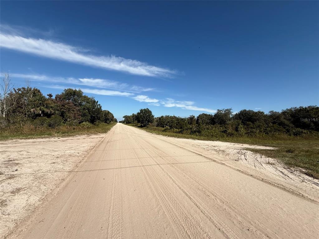 17618 Northwest 286th Street Okeechobee, FL 34972 - Photo 11 of 18 a view of an ocean and beach