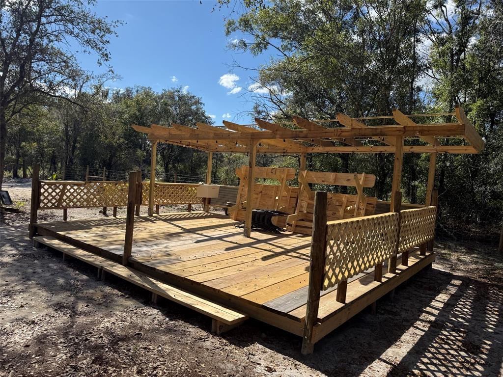 17618 Northwest 286th Street Okeechobee, FL 34972 - Photo 6 of 18 a view of outdoor seating space