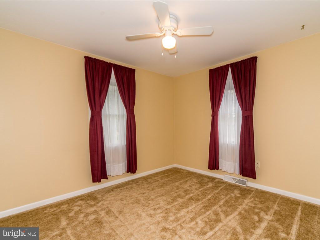 13 Timber Lane Hanover, PA 17331 - Photo 16 of 23 Gallery Image 16