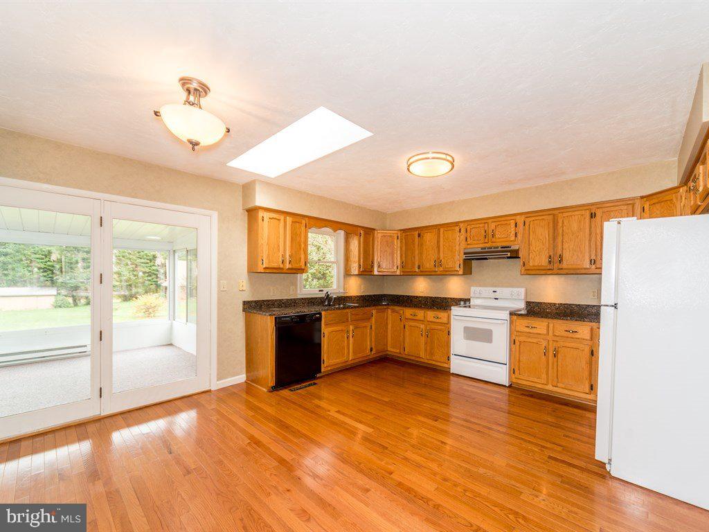 13 Timber Lane Hanover, PA 17331 - Photo 5 of 23 Gallery Image 5