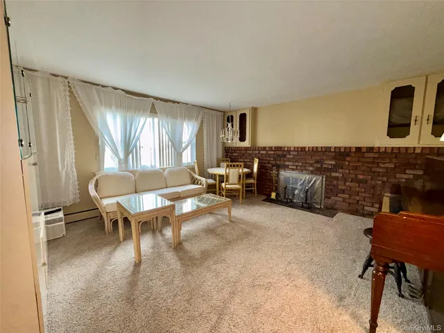 $5,300 | 15 Sherry Lane, Hauppauge, NY 11788