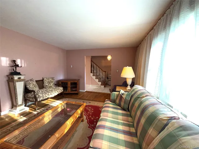 $5,300 | 15 Sherry Lane, Hauppauge, NY 11788