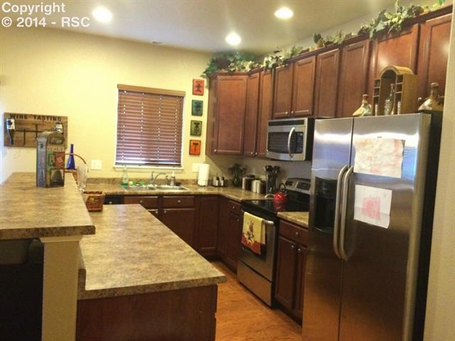 6182 Rocking Chair Lane Colorado Springs, CO 80925 - Photo 3 of 5