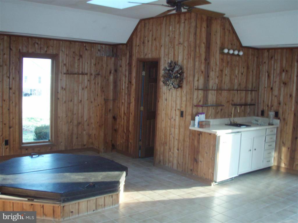 11508 Fox Hill Road Culpeper, VA 22701 - Photo 23 of 28 Interior (General)