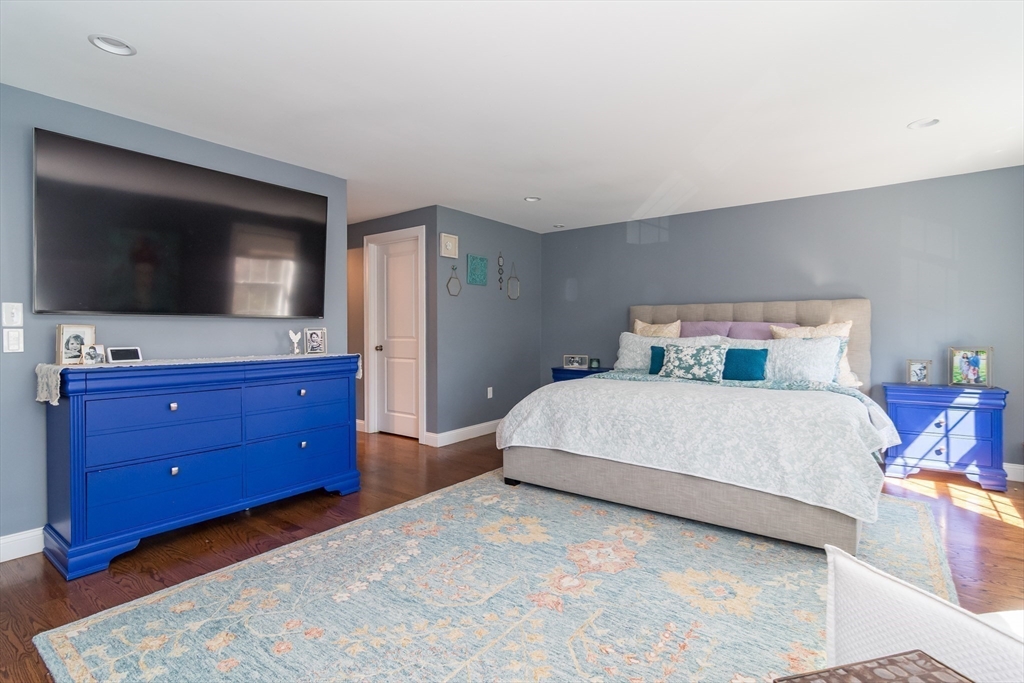 9 Shore Road Natick, MA 01760 - Photo 21 of 29