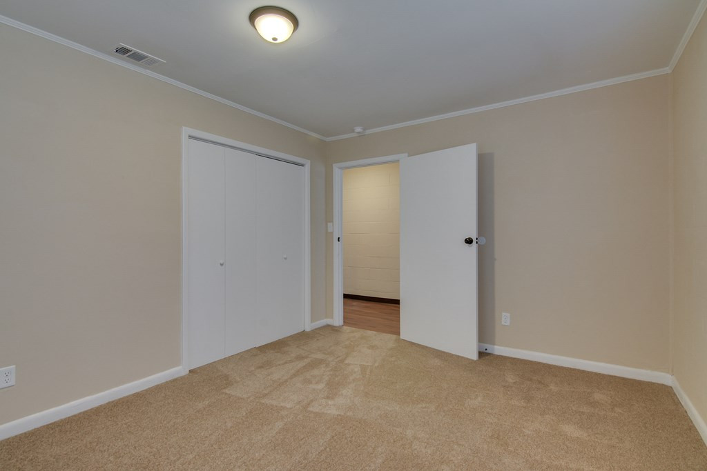 2313 Old McDuffie Road Augusta, GA 30906 - Photo 14 of 32 Gallery Image 14